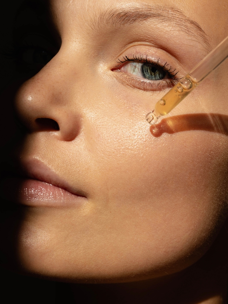 Retinol, Niacinamid & Co.: Was bringen sie wirklich?